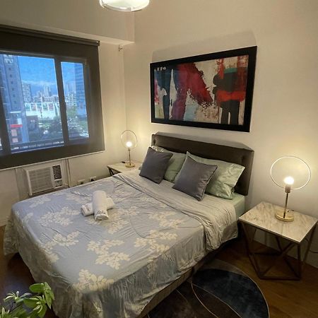 Spacious 1 Bedroom Unit Forbeswood Heights Taguig Ngoại thất bức ảnh
