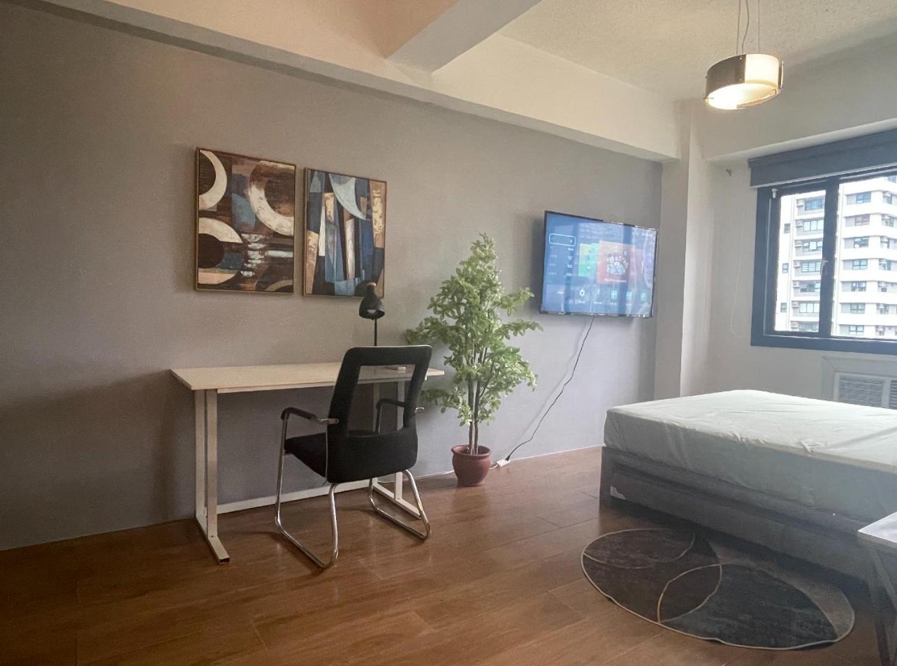 Spacious 1 Bedroom Unit Forbeswood Heights Taguig Ngoại thất bức ảnh
