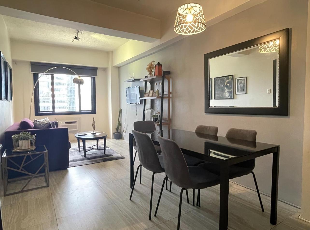 Spacious 1 Bedroom Unit Forbeswood Heights Taguig Ngoại thất bức ảnh
